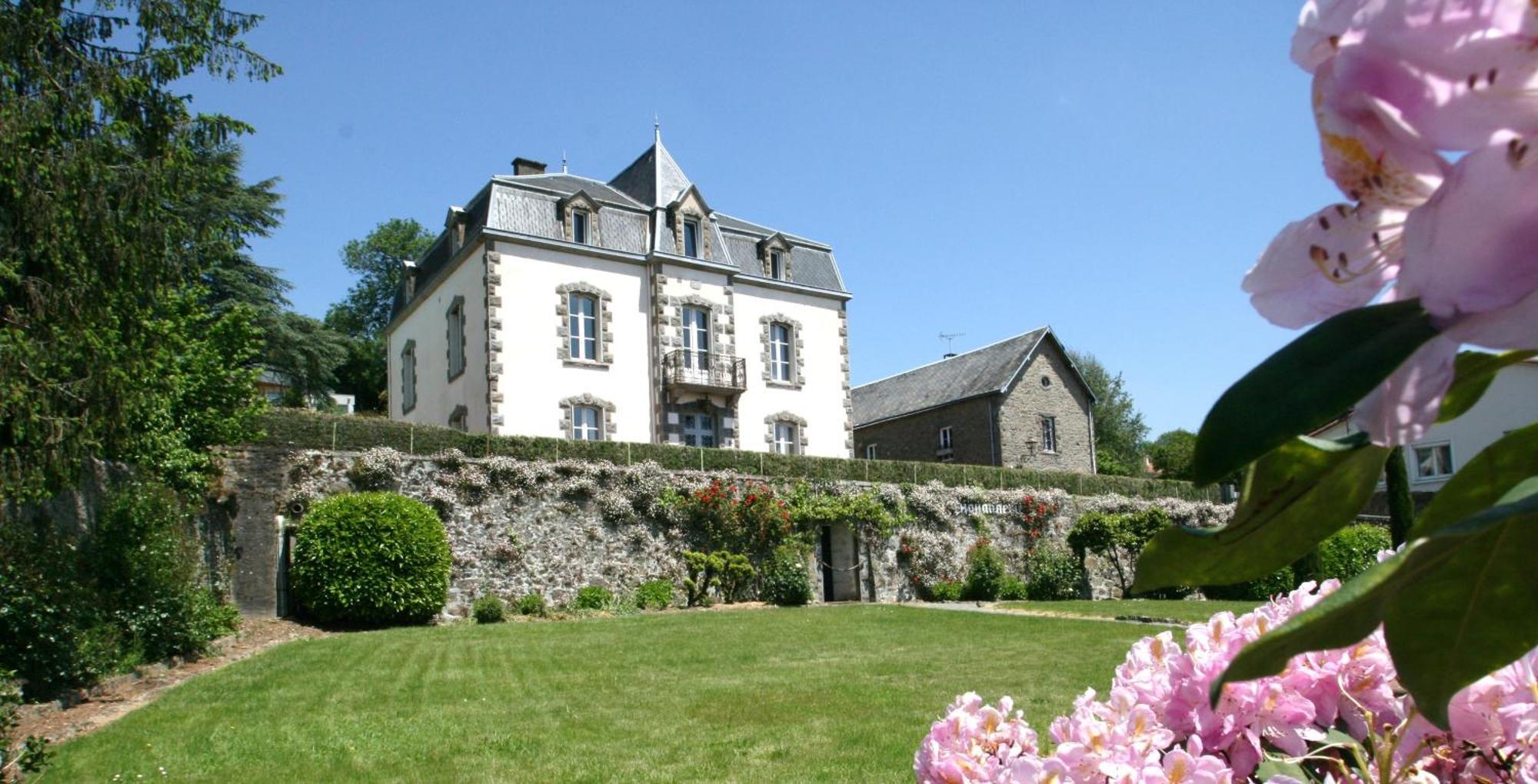 Maison D'Hotes Et Gites La Chouannerie A Cote Du Parc Du Puy Dufou Pouzauges Εξωτερικό φωτογραφία