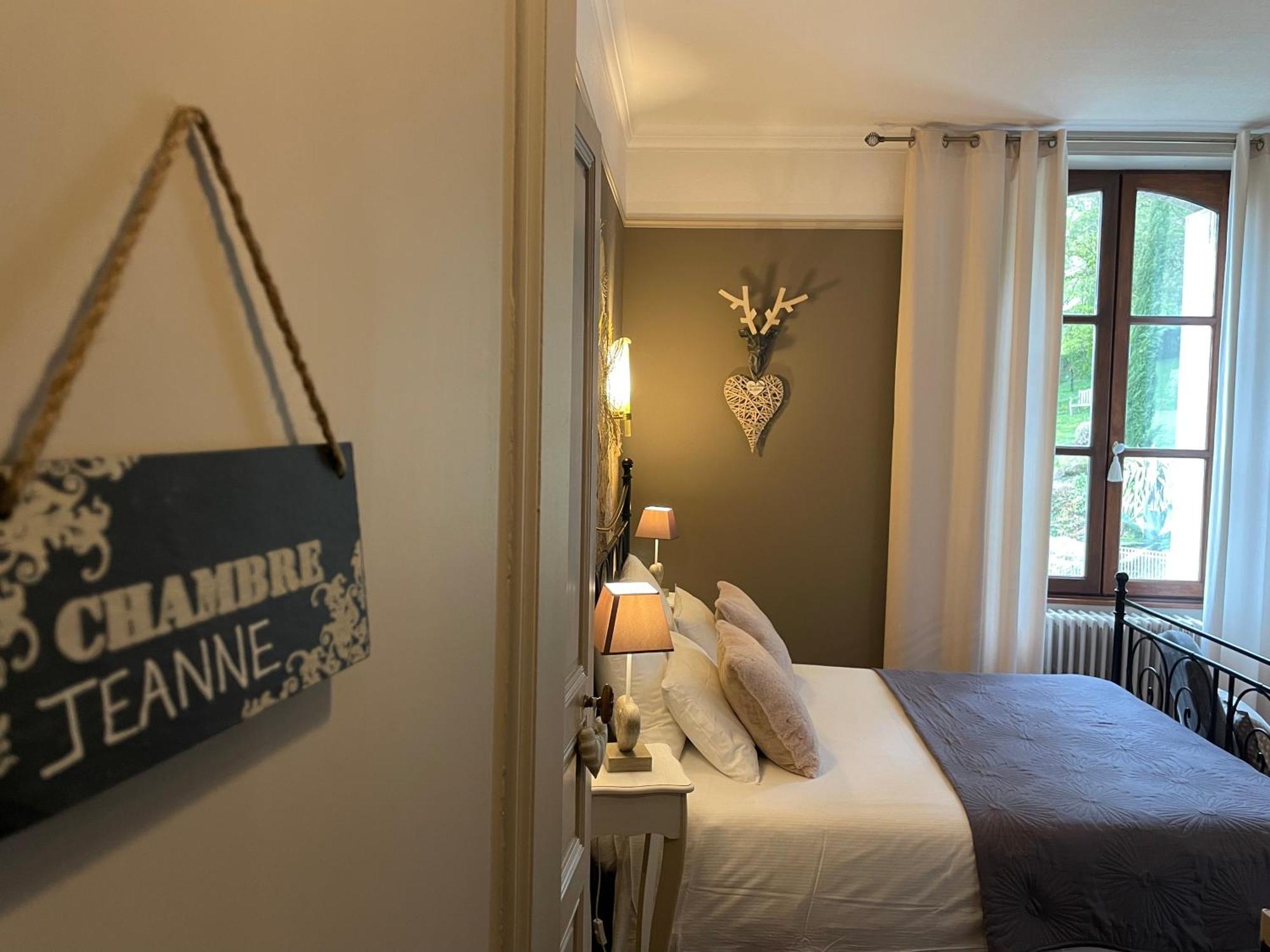 Maison D'Hotes Et Gites La Chouannerie A Cote Du Parc Du Puy Dufou Pouzauges Εξωτερικό φωτογραφία